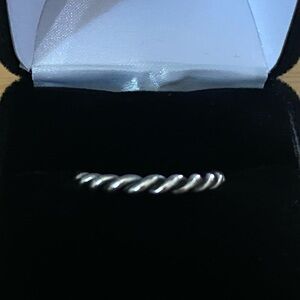 Elegant Silver Twisted Ring